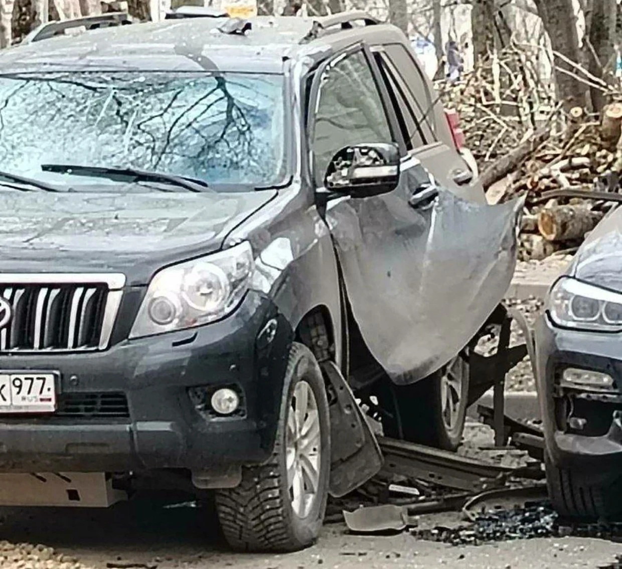 WATCH: Car Bomb Injures SBU Defector in Moscow