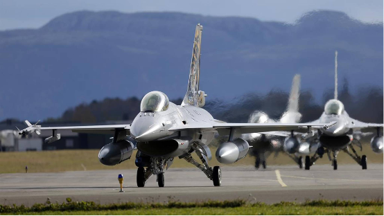Norway to Transfer 22 F-16 Fighter Jets to Ukraine