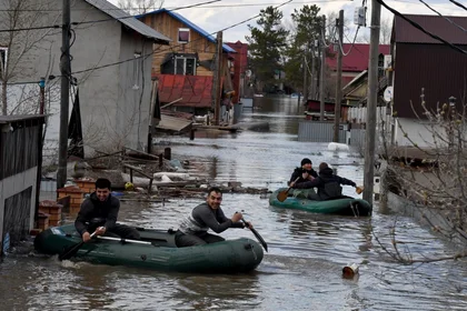 ‘Evacuate Urgently!’– Thousands Flee Flooding in Southern Russia