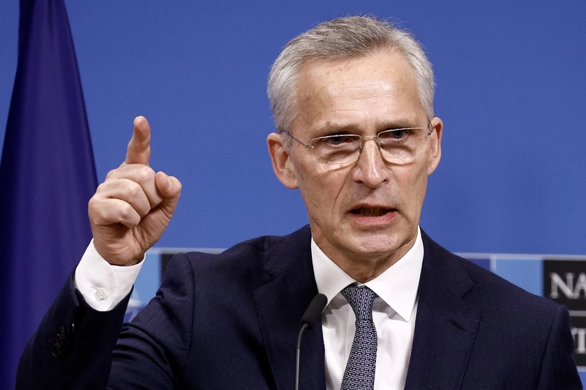 У НАТО є достатньо систем ППО, частину можна передати Україні – Столтенберг