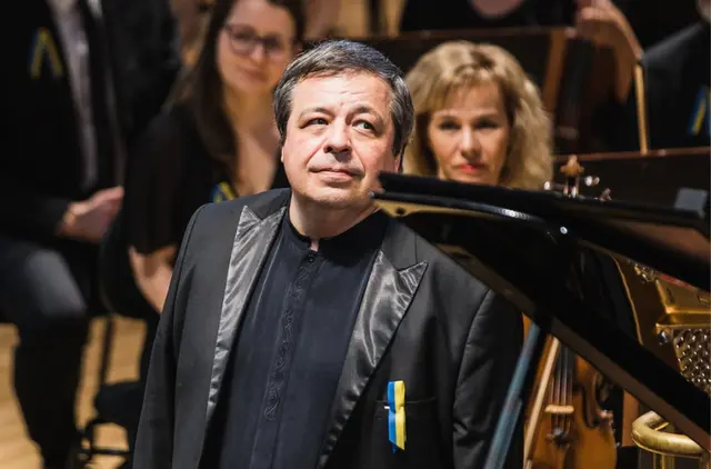 Pianist Aleksey Botvinov: Performing Classical Music to Help Ukraine Fight