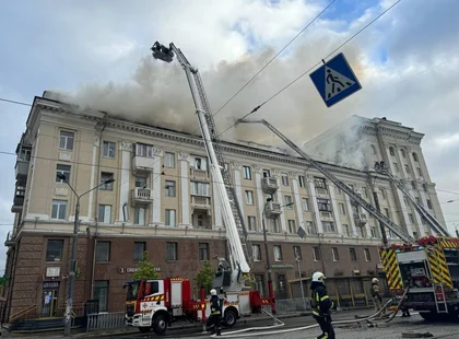 Росія масовано атакувала Дніпропетровщину: дев'ятеро загиблих, багато поранених (оновлюється)