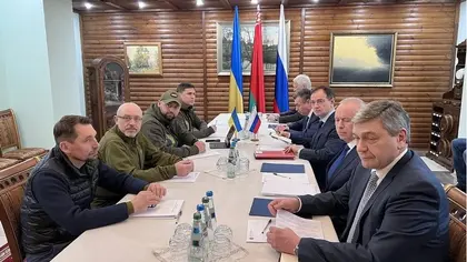 АНАЛІЗ: Чи дійсно у квітні 2022 року мирна угода між Росією та Україною вислизнула крізь пальці?