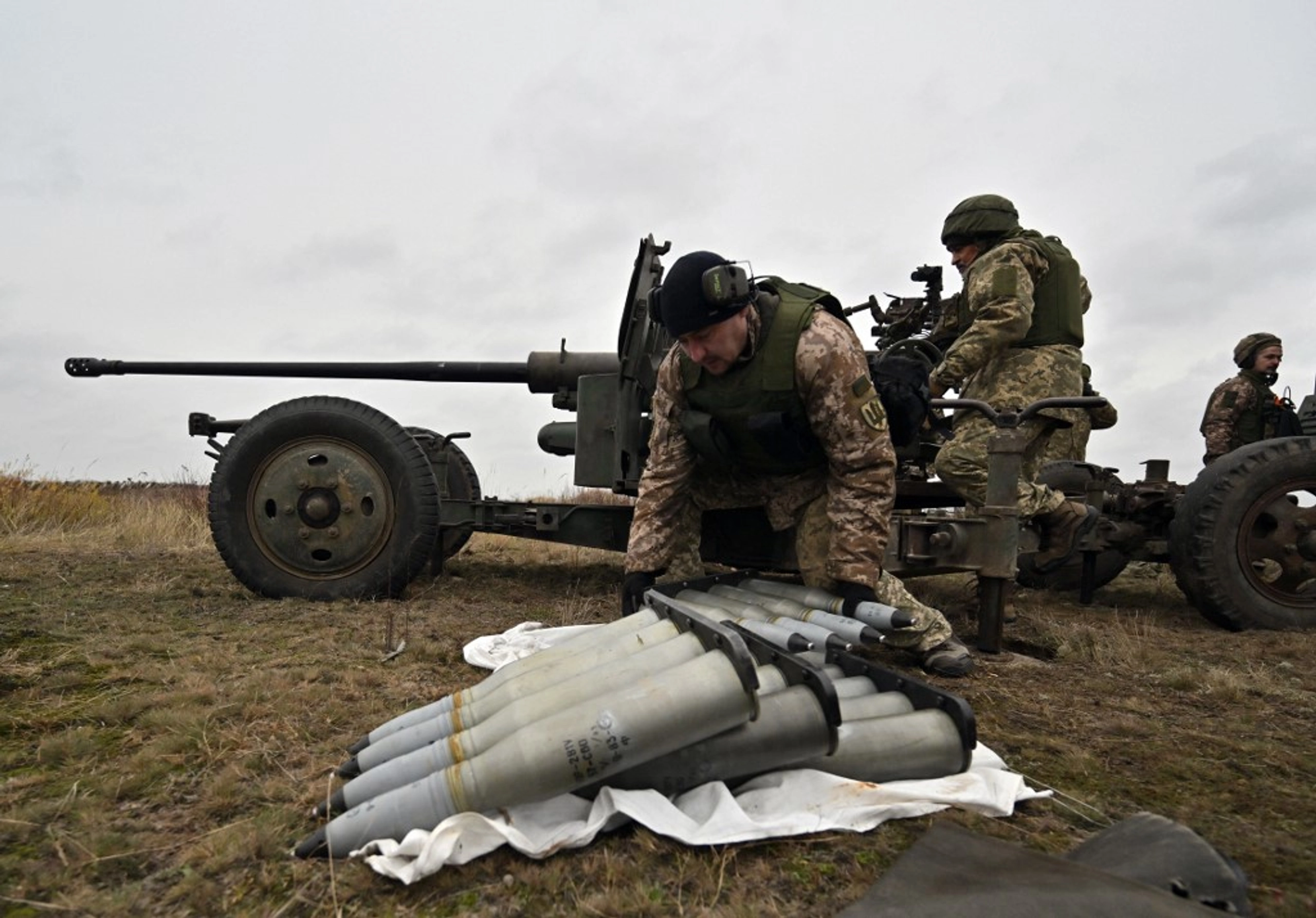 Russia Claims Advances Near Chasiv Yar as Ukraine Hails New Aid