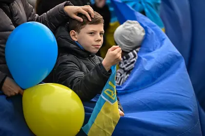 Зменшення народжуваності, міграція та смертність: як Україна відновлюватиме демографічний рівень