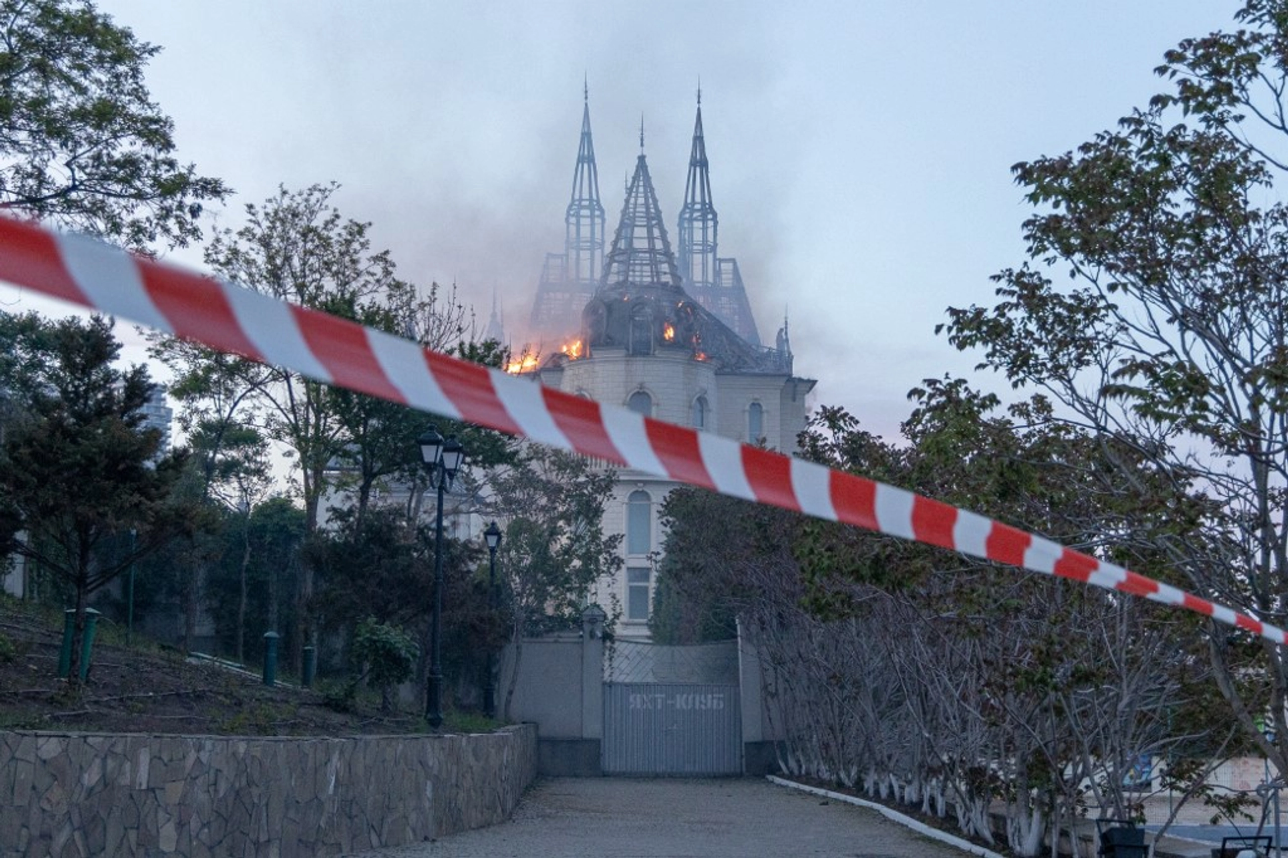 WATCH: Shocking Footage Captures Russian Missile Strike Using Cluster Munitions on Odesa