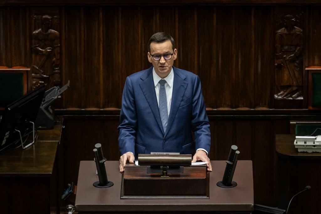 Poland Will Not 'Protect' Ukrainian Draft Dodgers: Minister - Vimarsana News