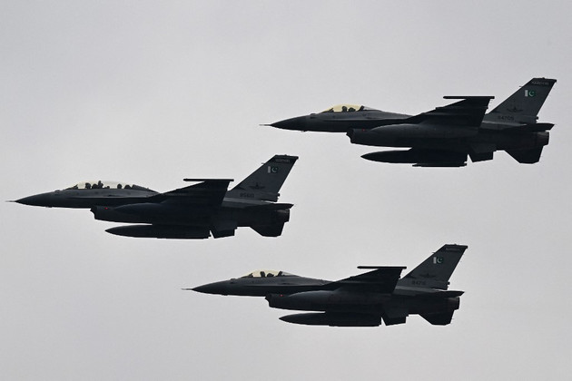 First Batch of F-16s to Arrive in Ukraine After Easter, Says Ukrainian Air Force Spokesperson - Vimarsana News