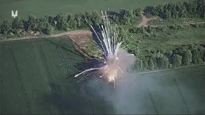 Ukrainian Special Ops Reportedly Destroys Russian Buk Anti-Aircraft Missile Launcher