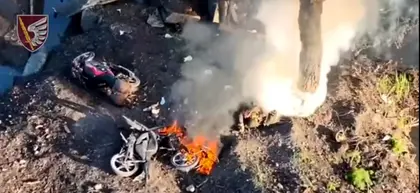 Українські десантники знищили російські БМП та мотоцикли в Новомихайлівці