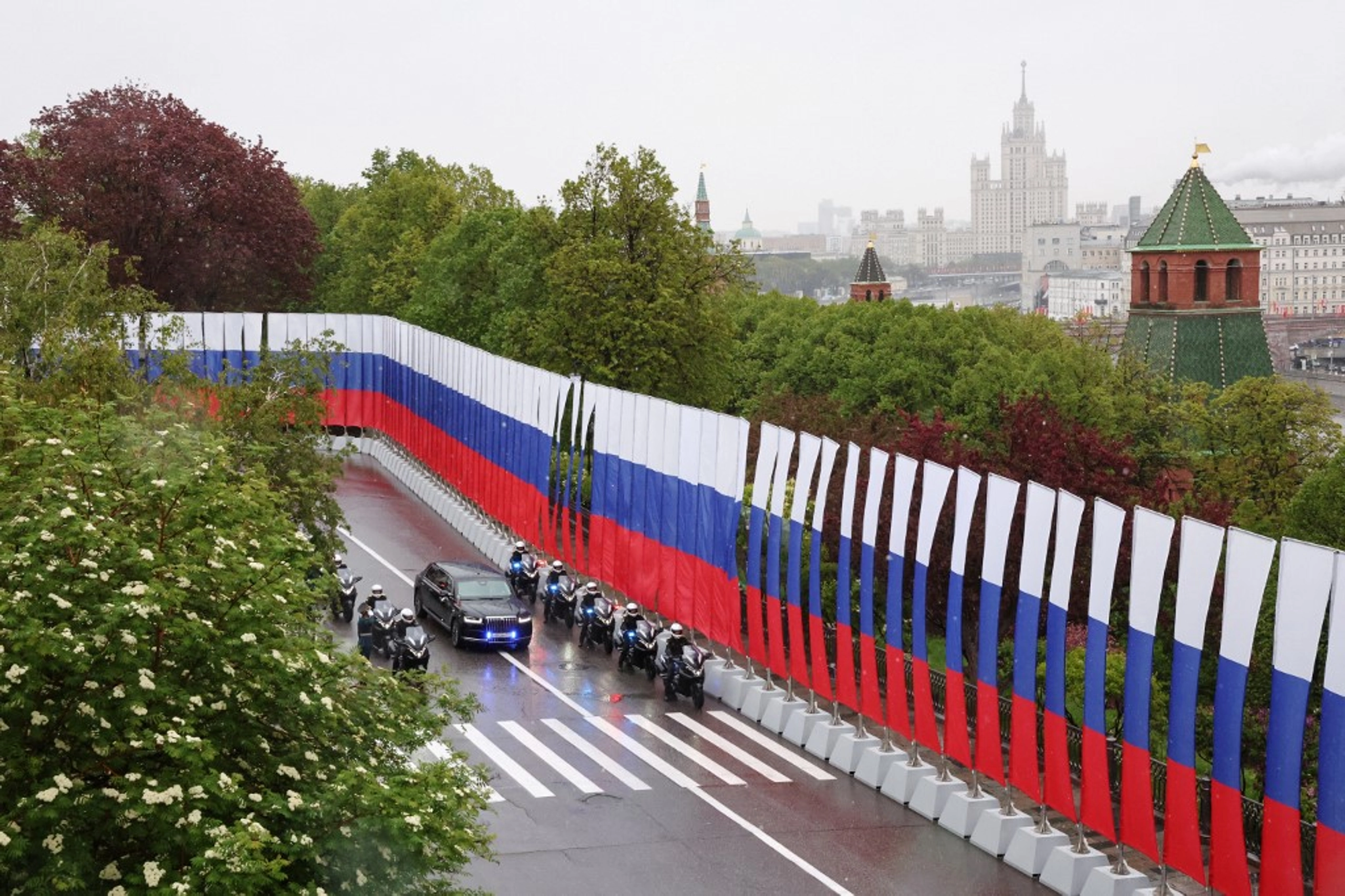 Росіянка бідкається, що її співвітчизники бояться повстати проти Кремля