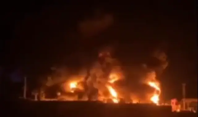 Дрони підпалили найбільший НПЗ у Калузькій області Росії