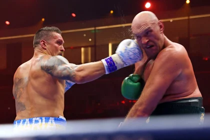 Usyk Beats Fury to Become Undisputed World Heavyweight Boxing Champion