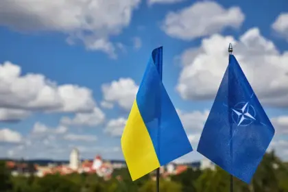 У НАТО закликали дозволити Україні використовувати західну зброю для ударів по РФ