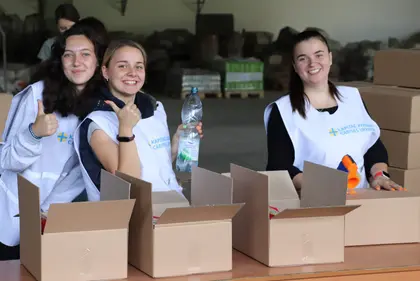 Карітас України: грошова допомога постраждалим від війни, гуманітарна програма, робота з молоддю та сім'ями