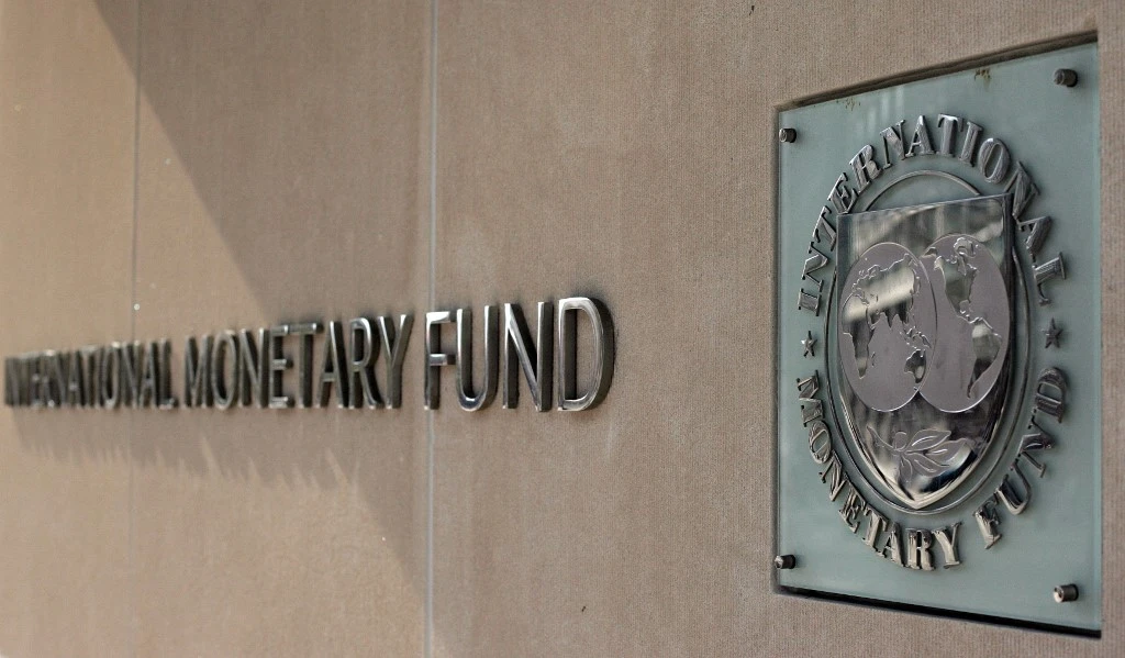 Ukraine Gets Draft Approval for $2.2 Billion IMF Payout