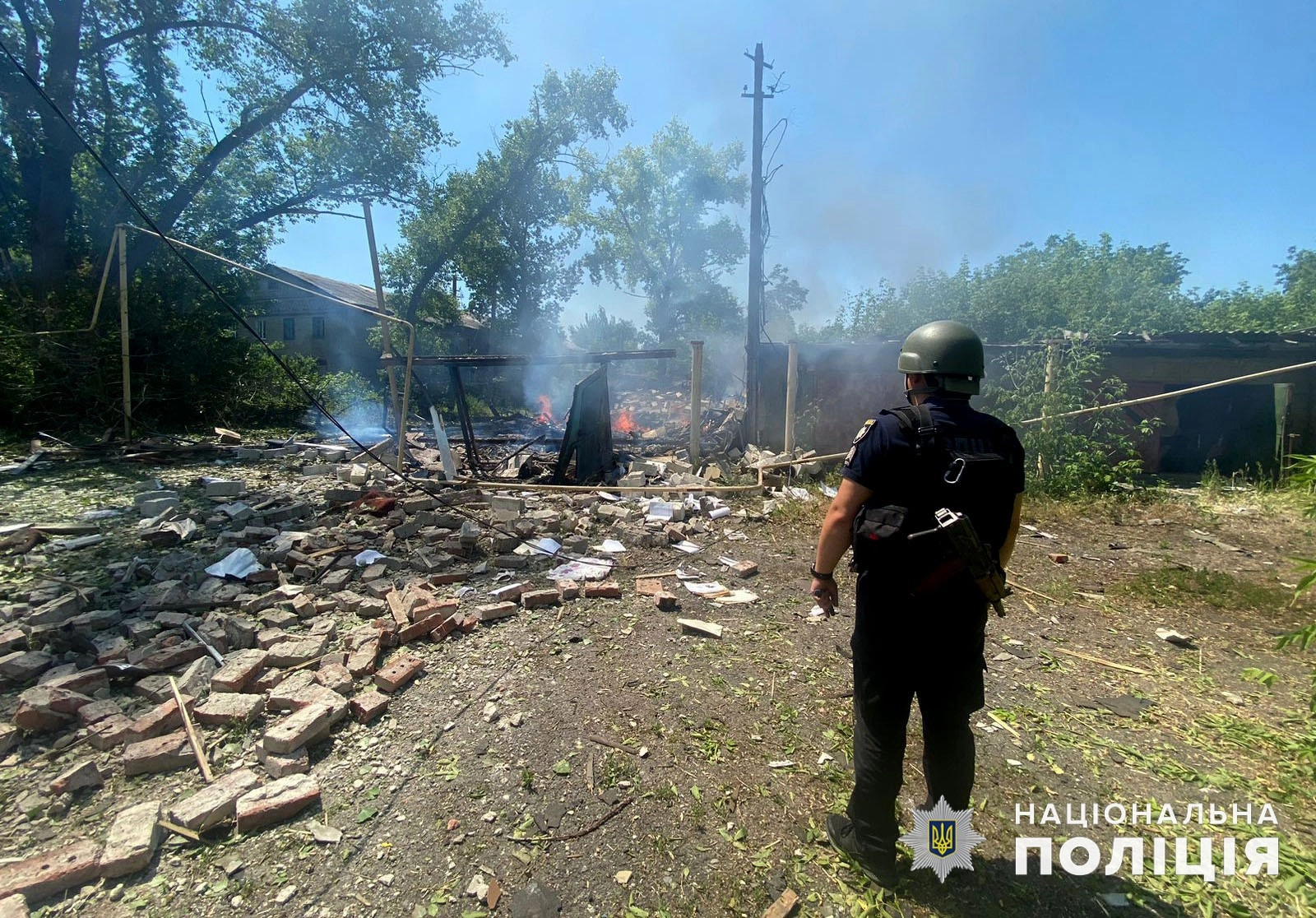 РФ обстріляла Донеччину майже 2 тис. разів за добу: є поранені