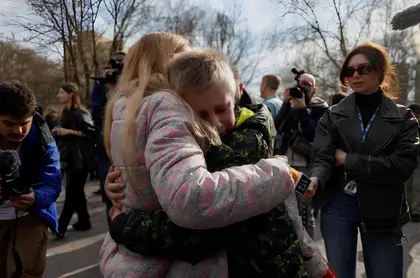 Повернення українських дітей буде головною темою на Саміті миру