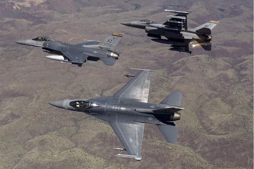 Ukraine Voices Frustration Over Slow Pace of F-16 Pilot Training