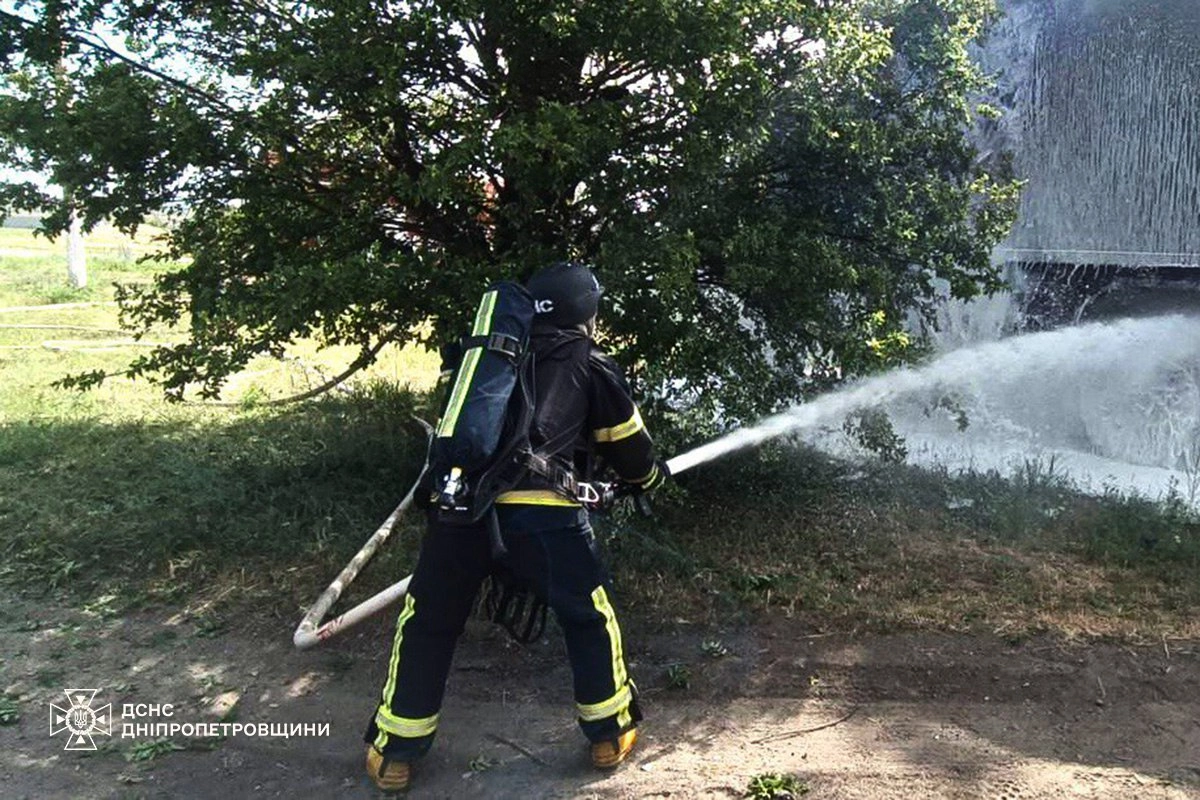 Росіяни поранили рятувальника під час повторного обстрілу