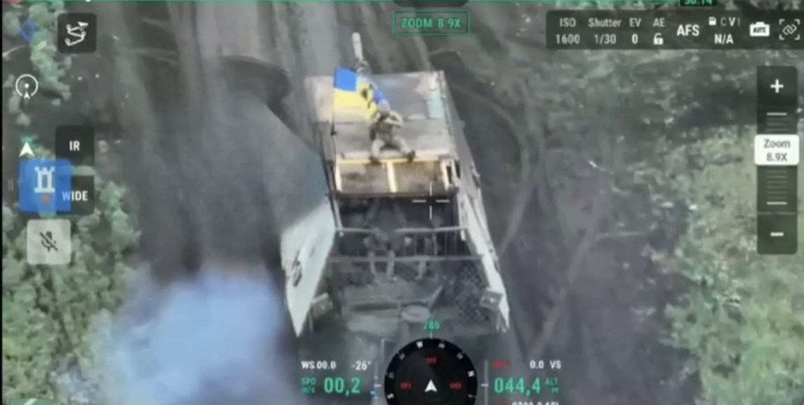 WATCH: Ukrainians Capture Russian ‘Blyat-Mobile Barn Tank’ With Crew ...