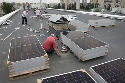 Ukraine Rushes for Solar Panels as Russia Hits Its Power Grid