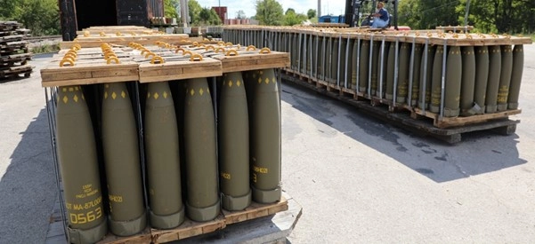 First Batch of Artillery Shells Under Czech Initiative Delivered