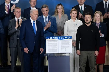 NATO Leaders Vow to Stand by Ukraine as Soubts Hang Over Biden