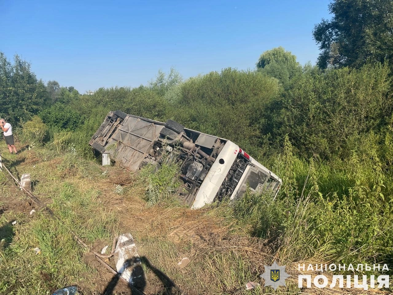 На Тернопільщині перекинувся автобус з паломниками