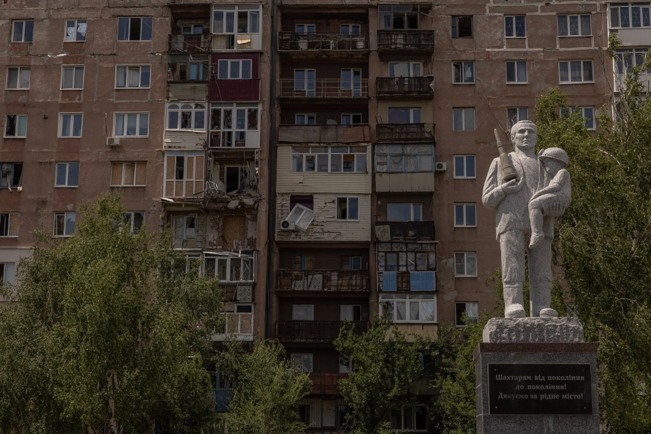 Росія втрачає цілі підрозділи та вводить резерви на Торецькому напрямку