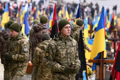 Ukrainian 10th Graders Will Study Weapons and Military Equipment