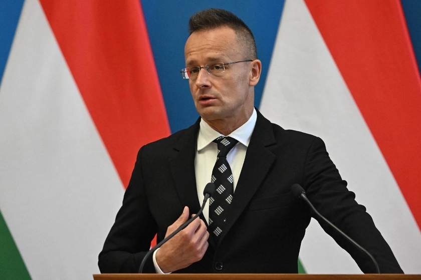 Сійярто відреагував на злив розмов із Лавровим