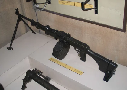 Ukraine Brings Vintage Machine Guns Out of Storage
