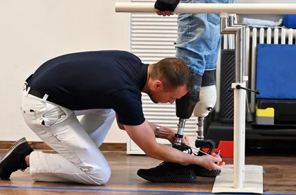 German Engineering Helps Ukrainian Amputees Walk Again