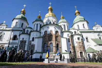 Selenskyj proposes ban on Orthodox church with ties to Moscow