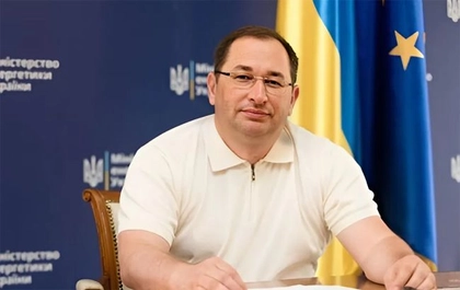 Ukrainian Deputy Minister Detained for Massive Bribe