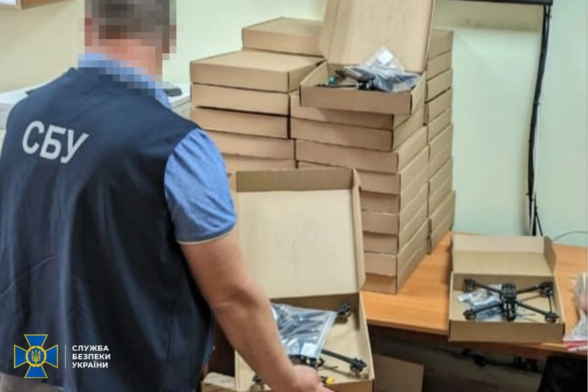 СБУ викрила масштабні крадіжки на постачані дронів для ЗСУ: зникли мільйони