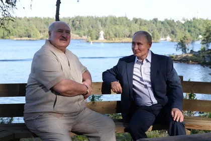 Lukashenko Urges Russia and Ukraine to End War as Kursk Incursion Continues