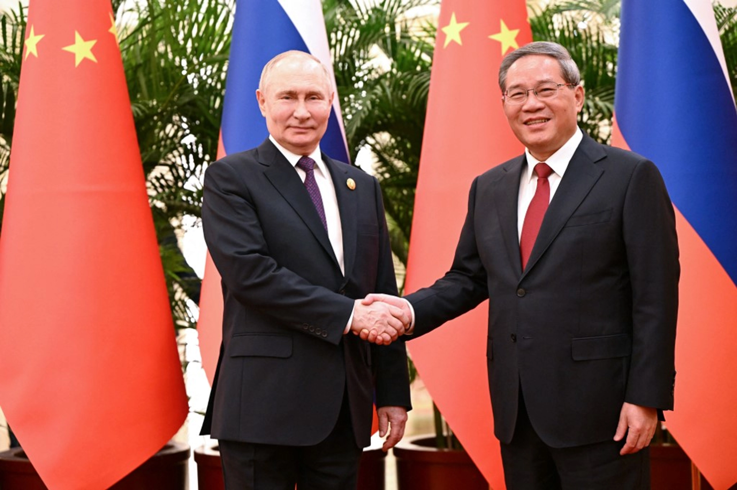 China Says Premier Li Qiang to Visit Russia, Belarus This Week