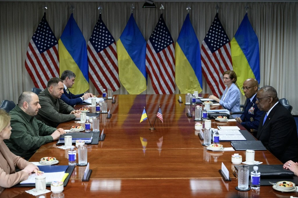 Kyiv Prepares Target List for Long-Range Strikes in Russia in Effort to Convince Washington