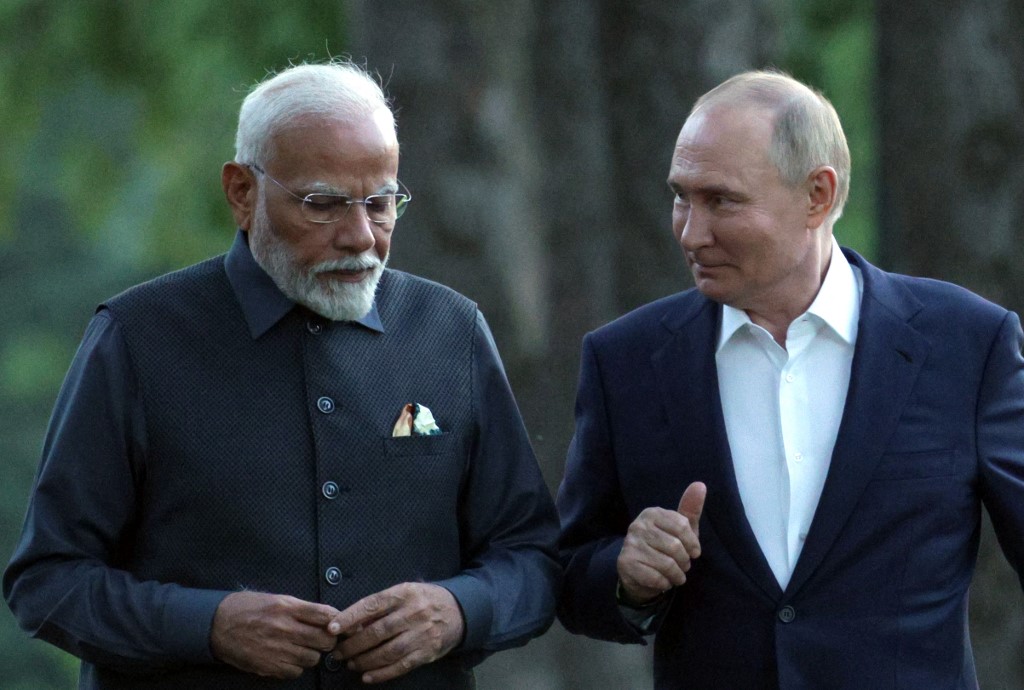 Leaked Documents Reveal Russia’s Secret Trade Channel with India for War Equipment