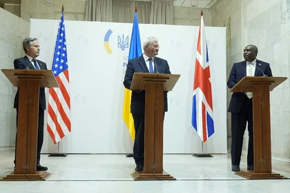 US, UK Promise Quick Review on Ukraine Military Asks, Ramp up Aaid