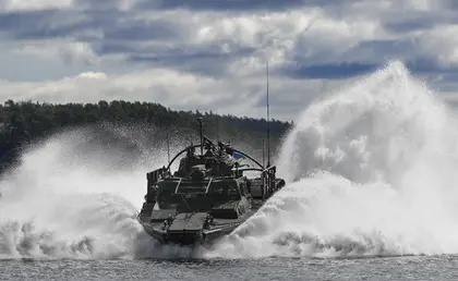 Швеція передає Україні легкі бойові катери Combat Boat 90