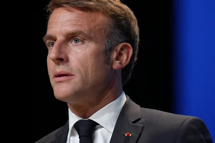 Macron Warns Iranian President In-Person on Support for Russia