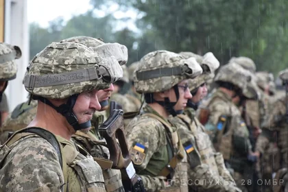 Кабмін дозволив військовим частинам напряму мобілізувати добровольців