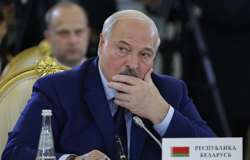 Lukashenko ‘Will Pay’ for Allowing Russia’s Invasion From Belarus – Zelensky