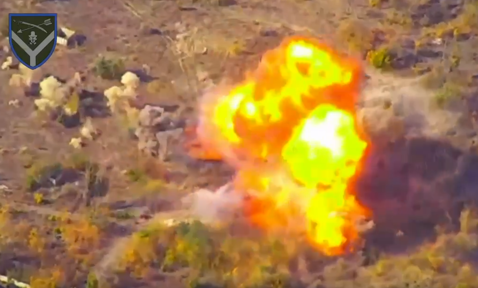 Powerful Russian Artillery Gun Destroyed in Ukrainian HIMARS Attack