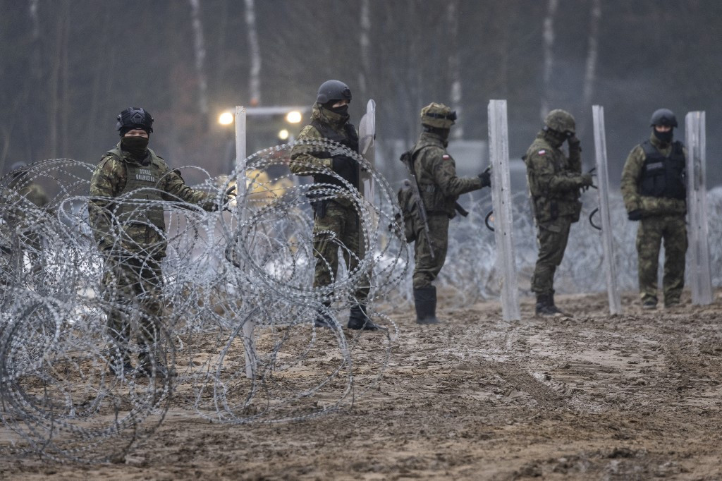 Ukraine Fortifies Belarus Border Amid Growing Threats - news image