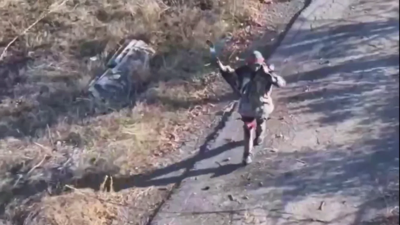 Ukrainian Drone ‘Captures’ Russian Soldier Defending Himself with Scrap Metal