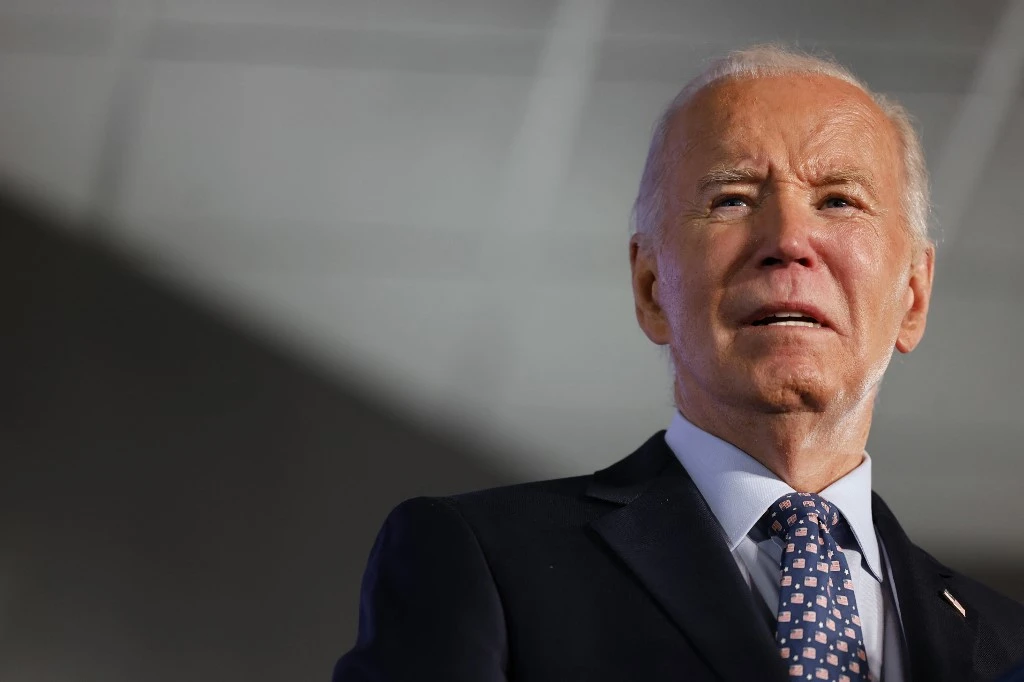 Biden to Address Americans After Trump Storms Back